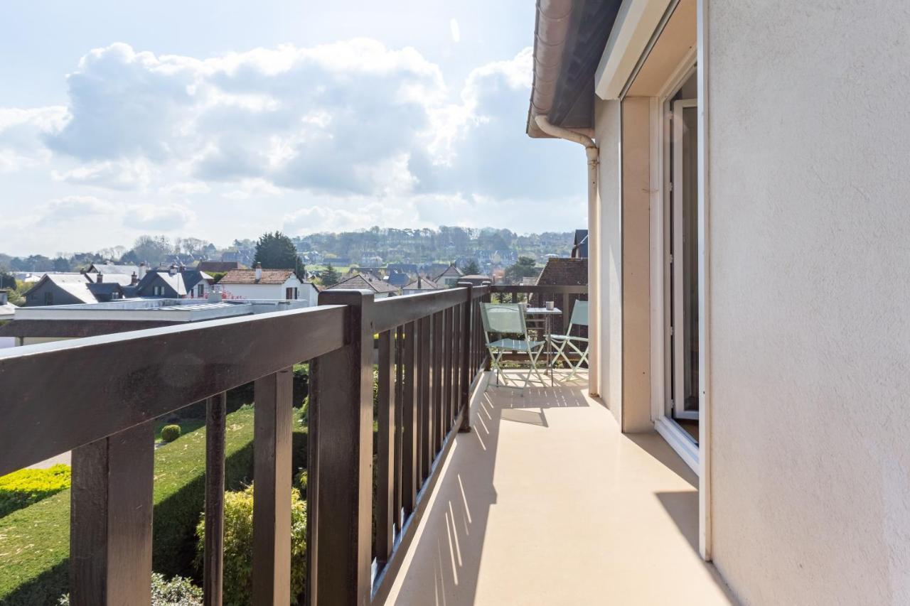 Le Carrousel - Appartement Avec Studio Attenant Deauville Extérieur photo